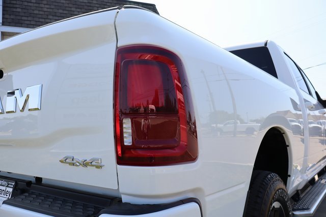 Used 2025 RAM 2500 Laramie image 44
