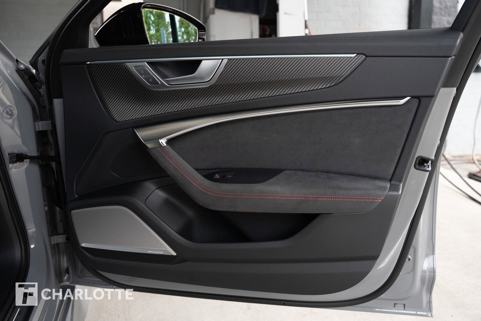 Used 2025 Audi RS 6 performance image 26