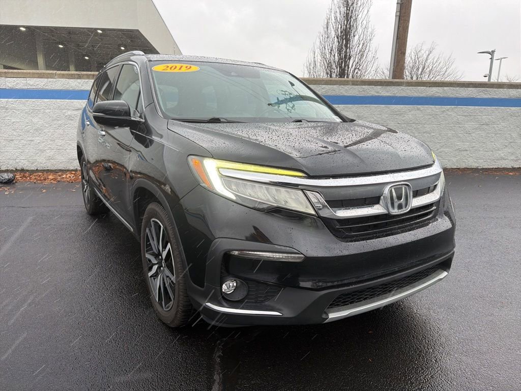 Certified 2019 Honda Pilot Touring image 7