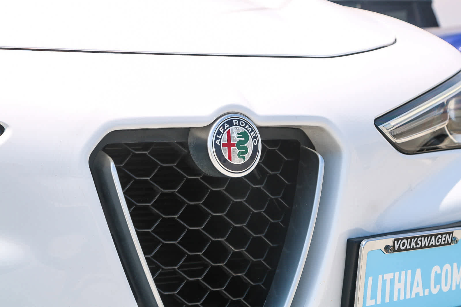 Used 2019 Alfa Romeo Stelvio RWD image 5