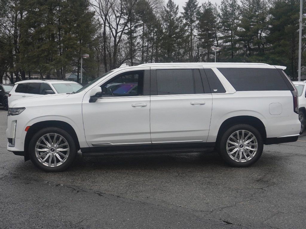 Used 2021 Cadillac Escalade ESV Premium Luxury image 22