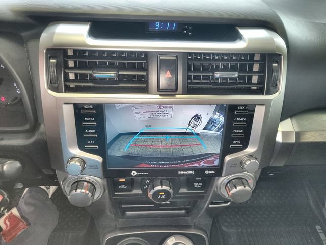 Used 2020 Toyota 4Runner SR5 AWD/4WD image 17