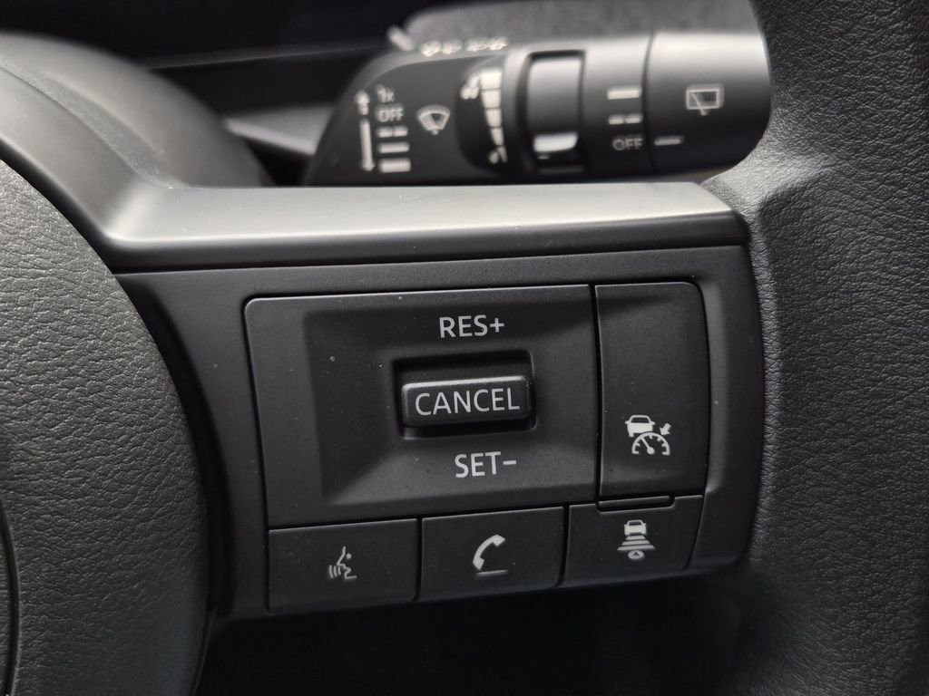 Certified 2026 Nissan Kicks SV image 27