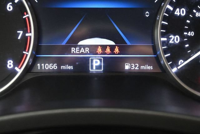 Used 2024 Nissan Sentra SR w/ SR Premium Package FWD image 12