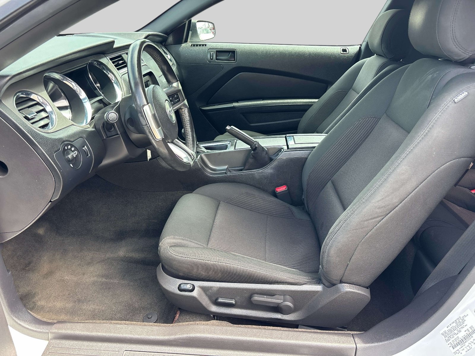 Used 2014 Ford Mustang Coupe w/ Equipment Group 102A RWD image 9