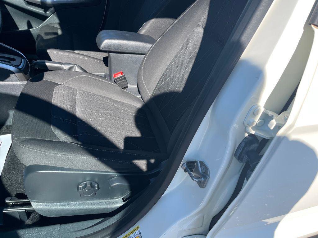Used 2021 Ford EcoSport SE w/ SE Convenience Package image 21