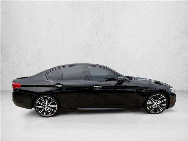 Used 2018 BMW 540i w/ M Sport Package RWD image 3
