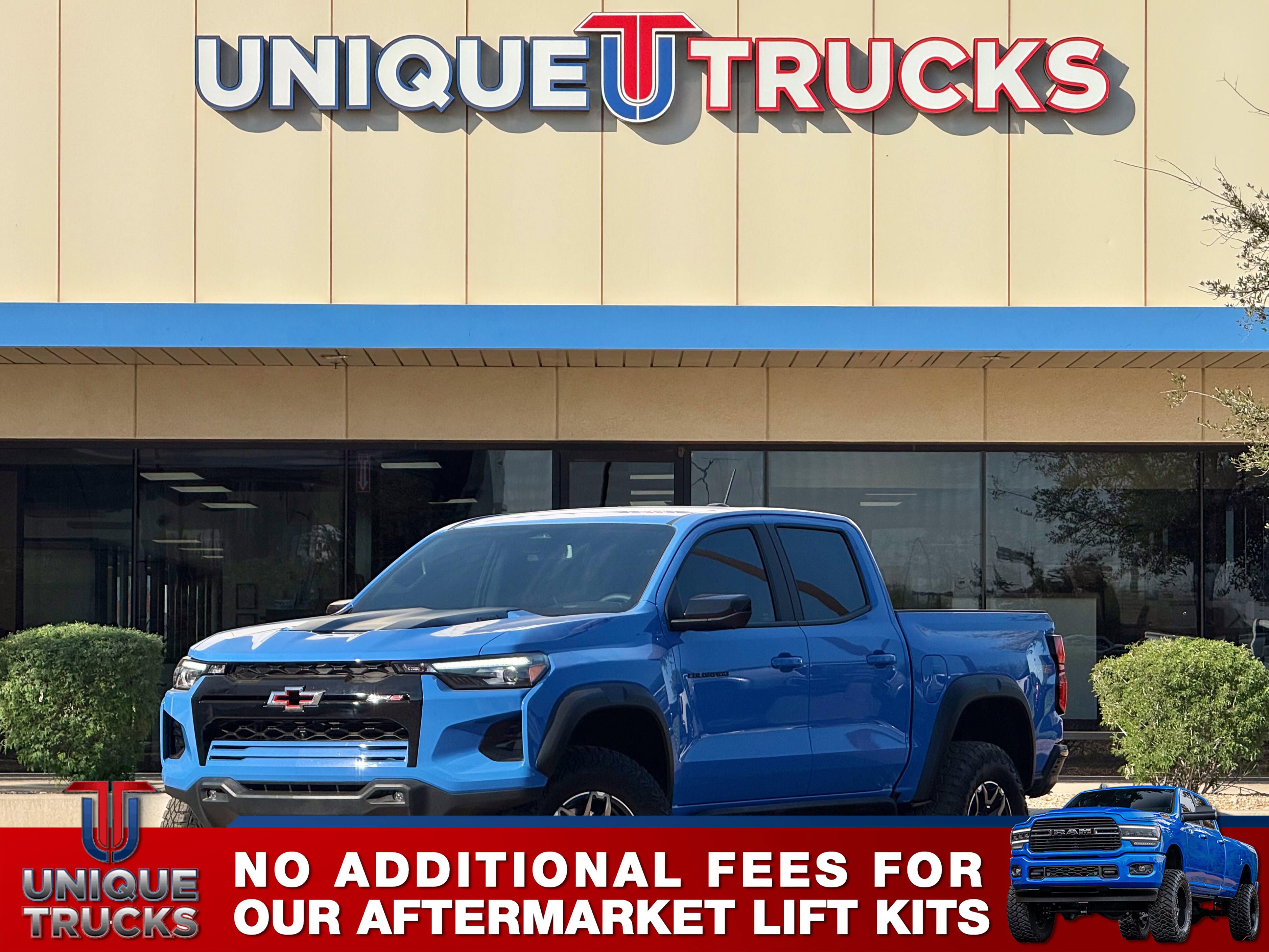 Used 2025 Chevrolet Colorado ZR2 w/ Technology Package image 1