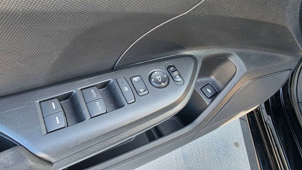 Used 2019 Honda Civic LX image 25