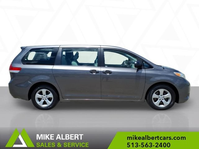 Used 2014 Toyota Sienna L FWD image 8