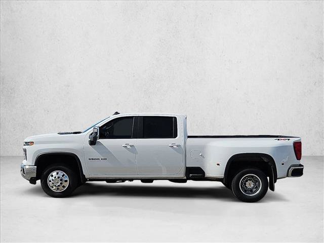 Used 2024 Chevrolet Silverado 3500 LT w/ Convenience Package AWD/4WD image 8