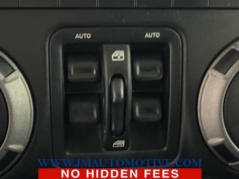 Used 2017 Jeep Wrangler Unlimited Sport w/ Quick Order Package 24S AWD/4WD image 31