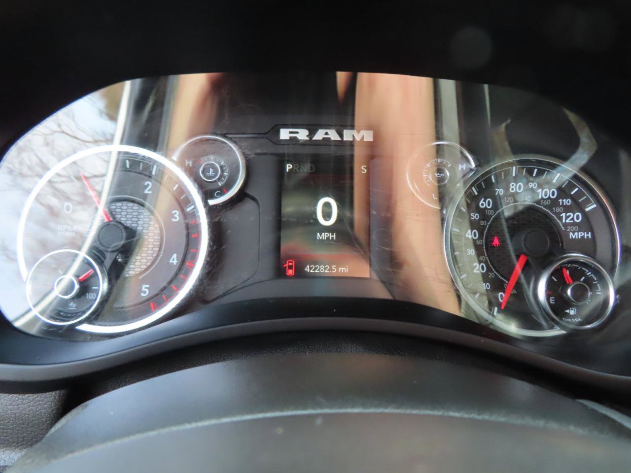 Used 2024 RAM 2500 Big Horn AWD/4WD image 35