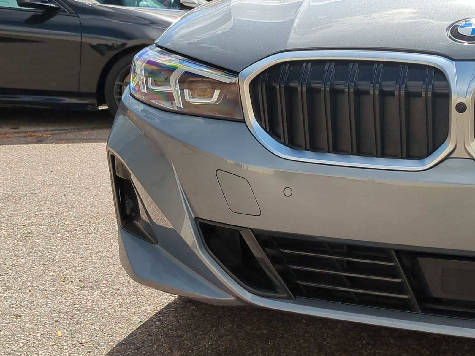 New 2025 BMW 330i xDrive Sedan w/ Premium Package image 11