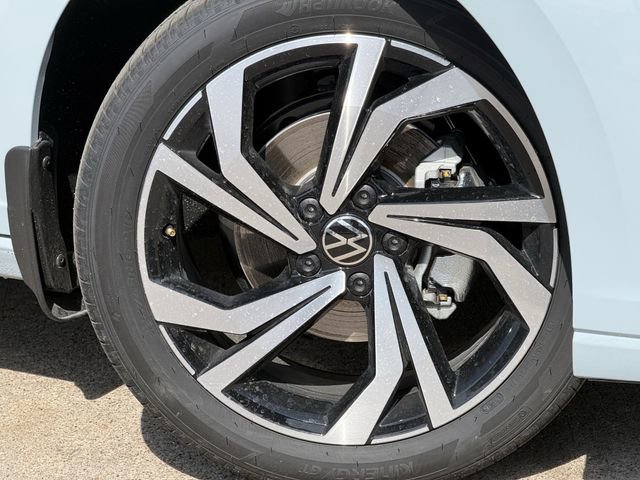 New 2026 Volkswagen Jetta SEL image 6