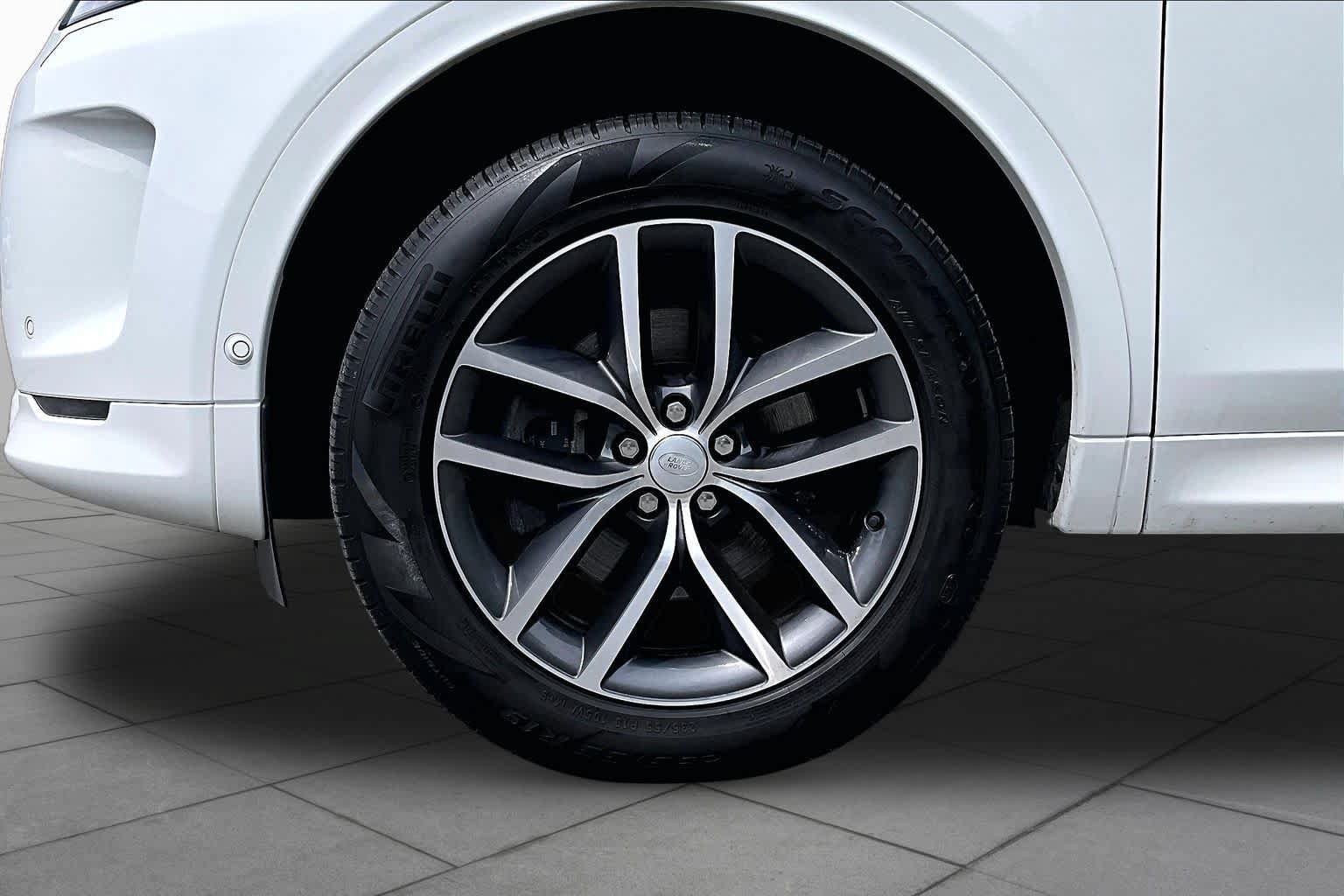 Used 2024 Land Rover Discovery Sport S AWD/4WD image 11