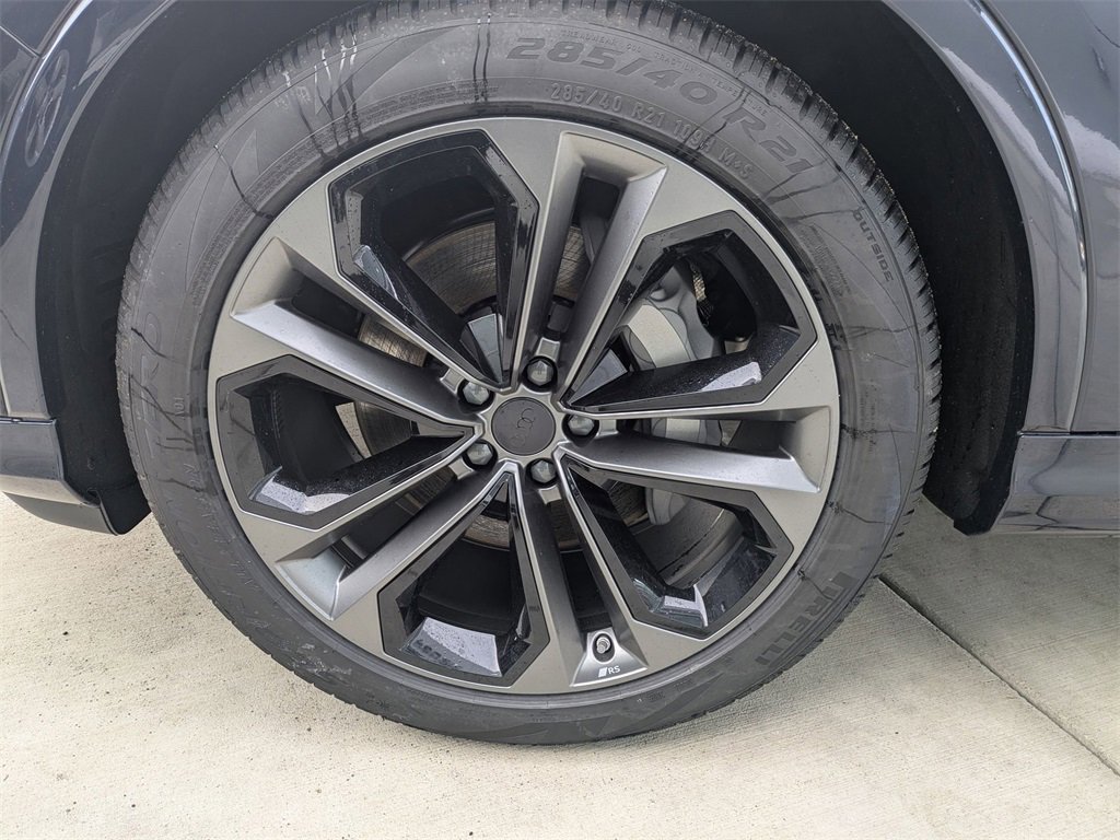 New 2026 Audi Q7 3.0T Premium Plus image 9