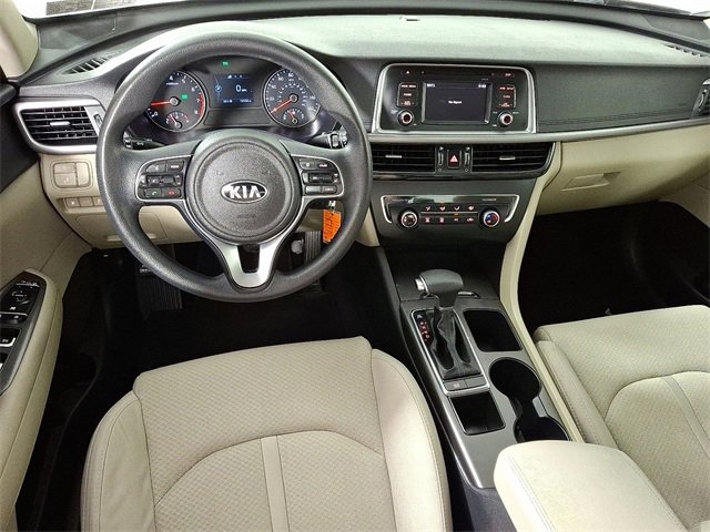 Used 2016 Kia Optima LX w/ LX Convenience Package image 2