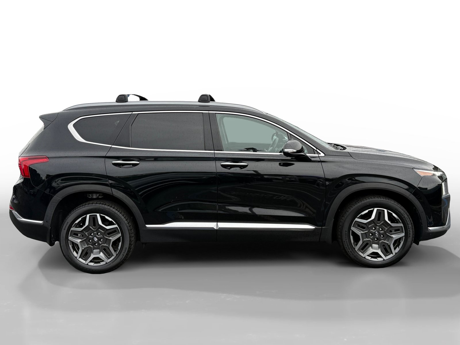 Certified 2023 Hyundai Santa Fe Limited FWD image 6