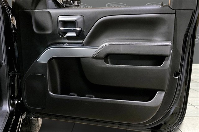 Used 2018 Chevrolet Silverado 1500 LT w/ LT Convenience Package image 13