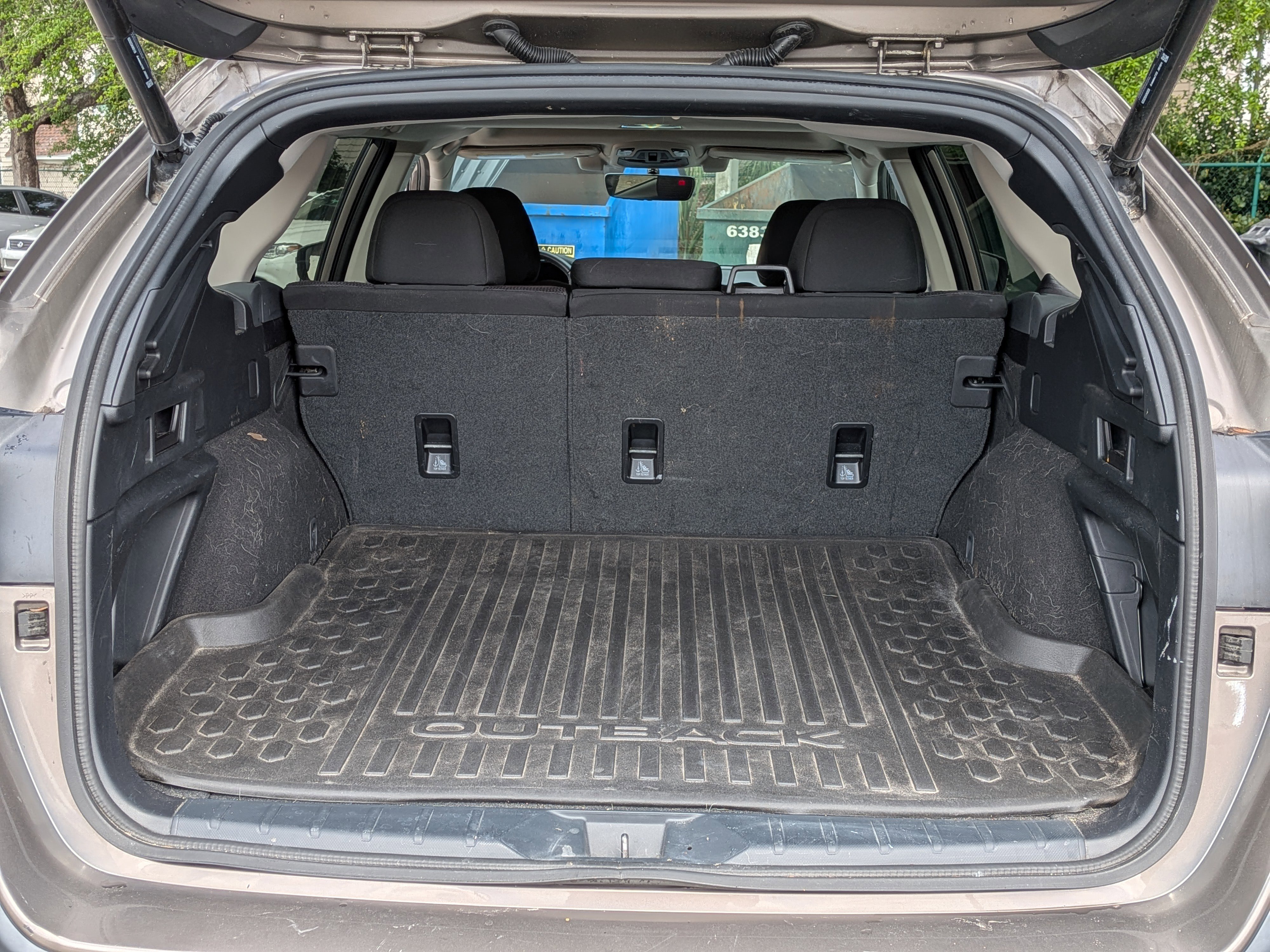 Used 2022 Subaru Outback Premium image 13