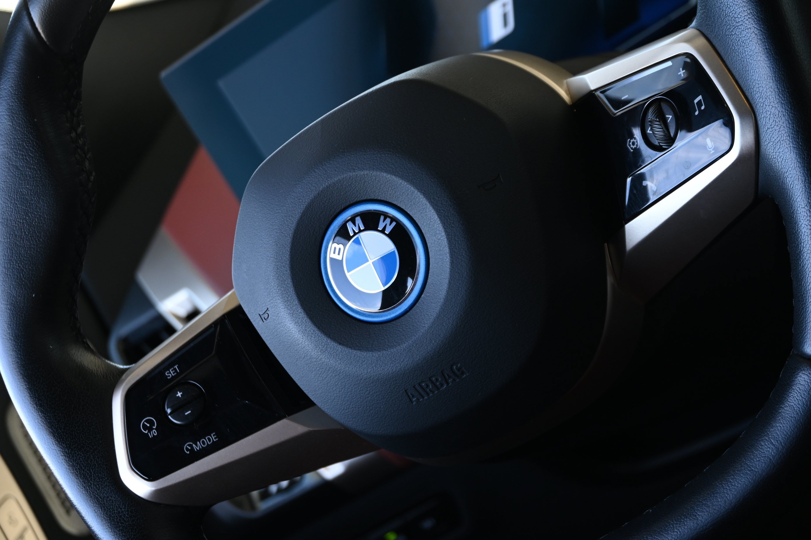 Certified 2024 BMW iX M60 AWD/4WD image 23