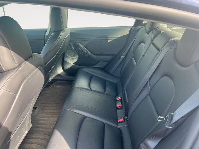 Used 2022 Tesla Model 3 Performance image 13