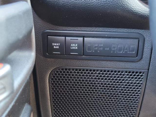Used 2013 Jeep Wrangler Rubicon AWD/4WD image 11
