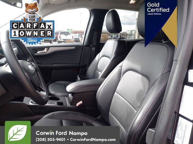 Used 2025 Ford Escape Platinum image 26