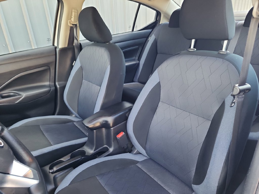 Used 2024 Nissan Versa SV FWD image 14