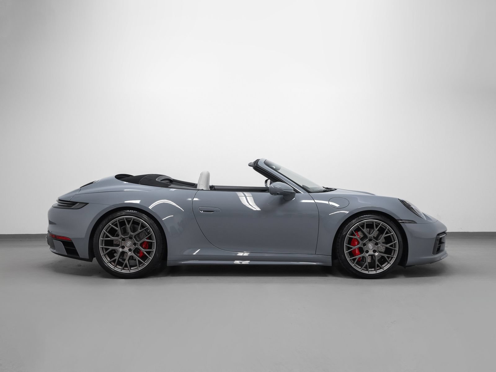 Certified 2024 Porsche 911 Carrera 4S AWD/4WD image 15