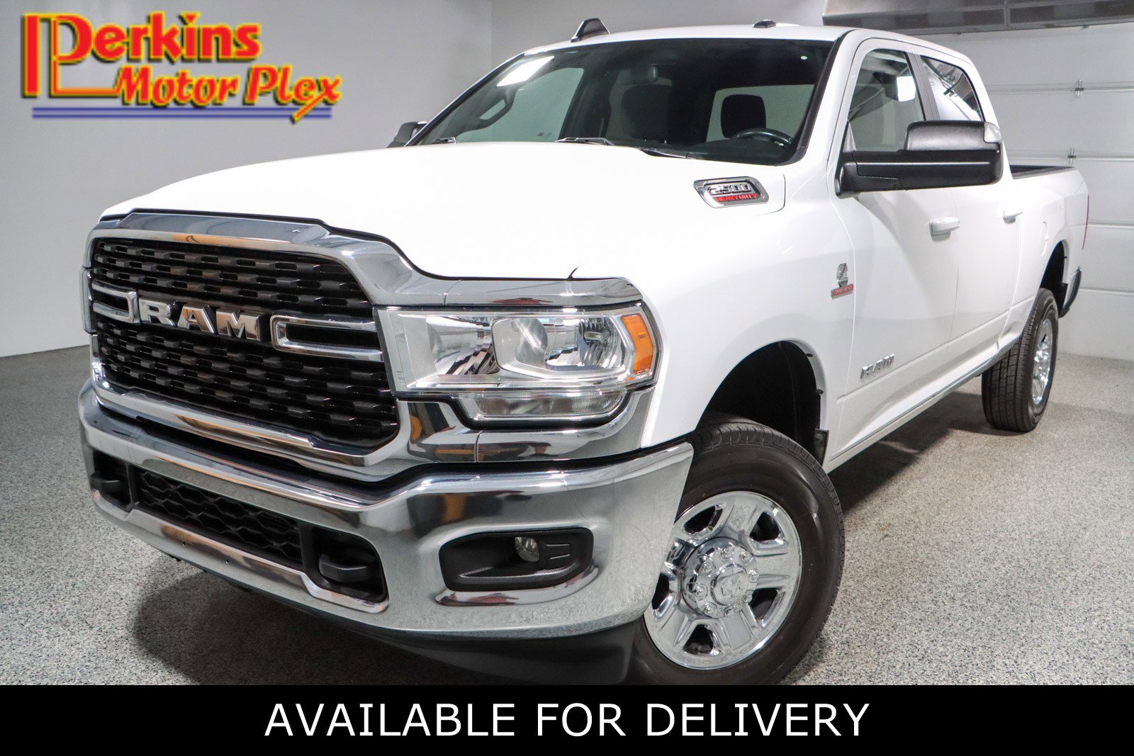 Used 2022 RAM 2500 Big Horn w/ Cold Weather Group image 1