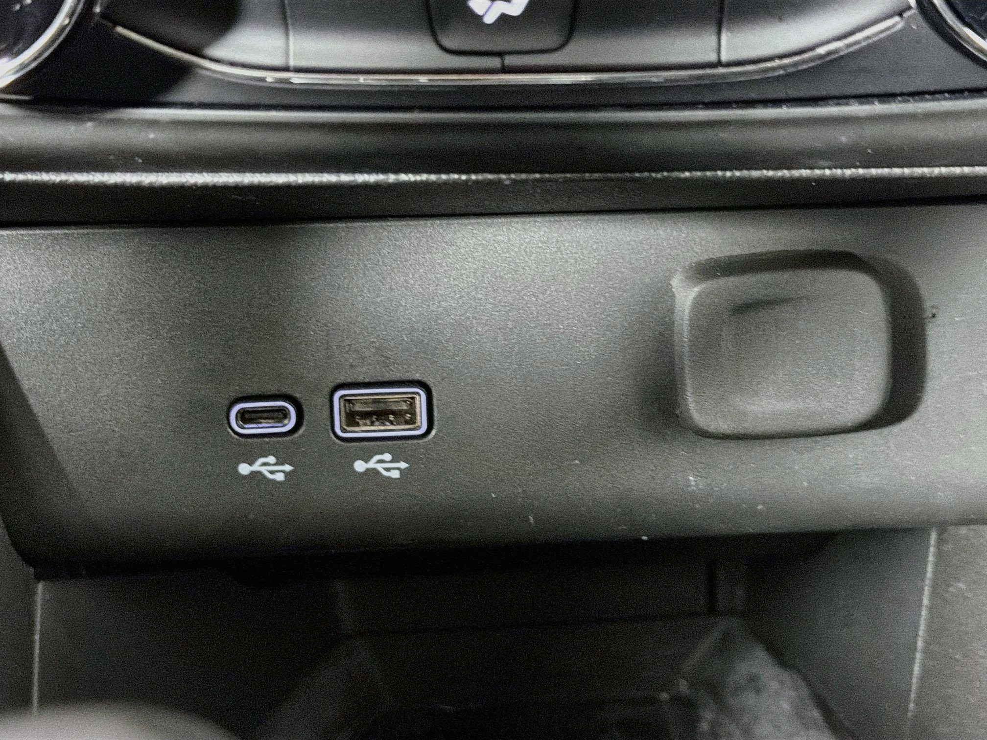 Used 2025 Buick Encore GX Preferred FWD image 26