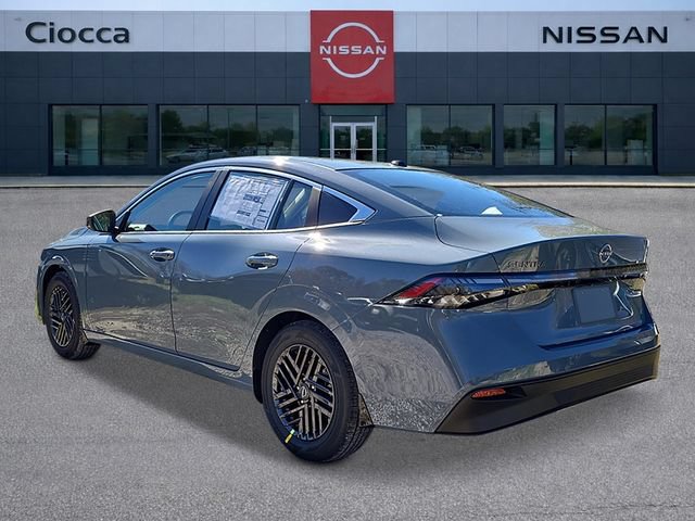 New 2026 Nissan Sentra SV w/ SV Convenience Package FWD image 3