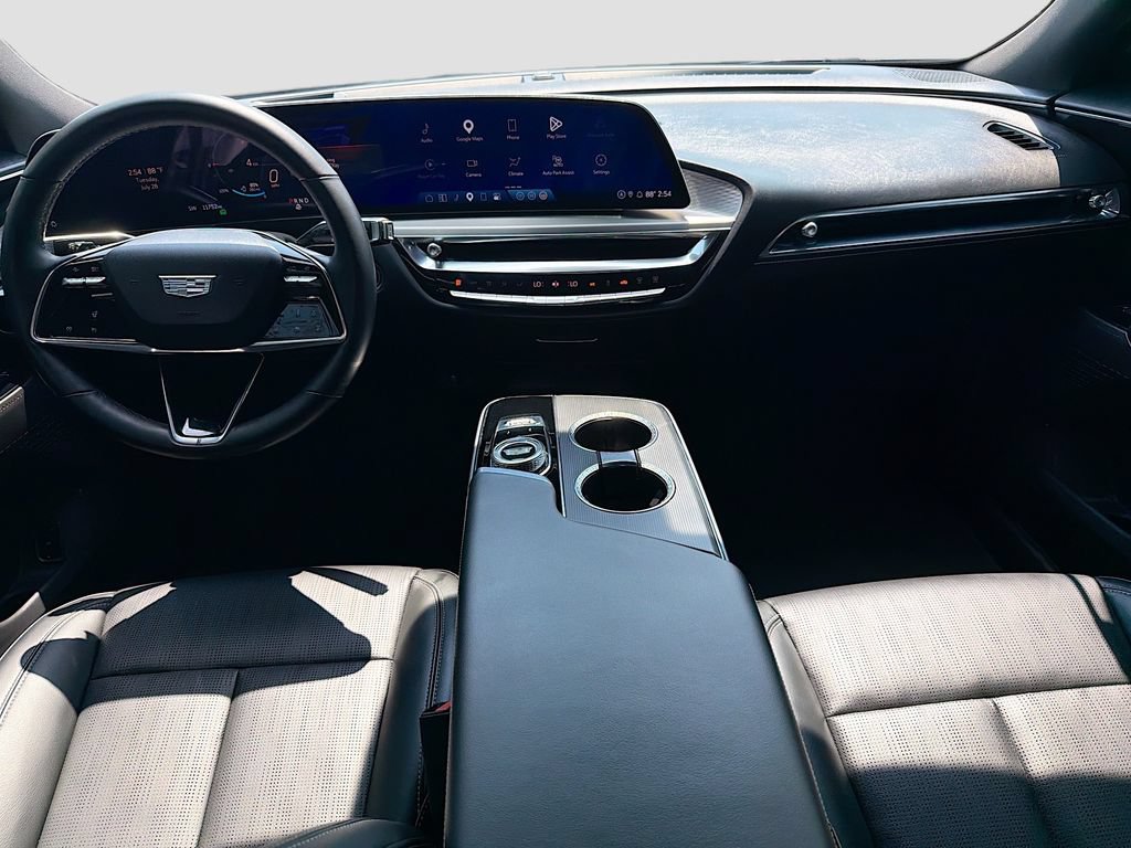 Used 2024 Cadillac Lyriq Sport RWD image 19