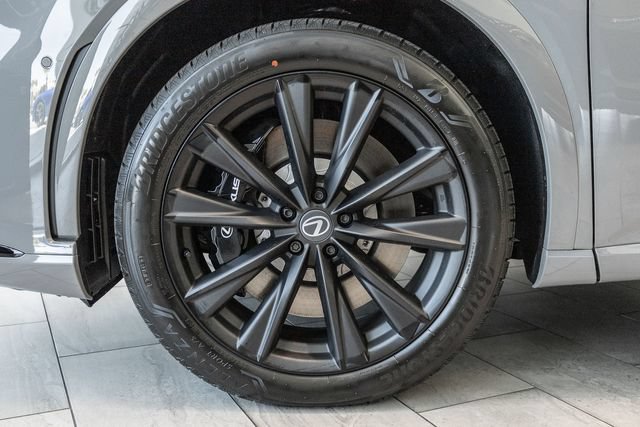 New 2026 Lexus RX 500h F Sport AWD/4WD image 10