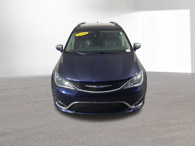 Used 2018 Chrysler Pacifica Limited w/ Tire & Wheel Group image 46