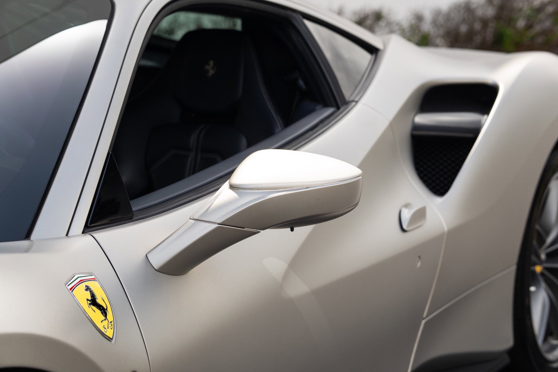 Used 2016 Ferrari 488 GTB image 26