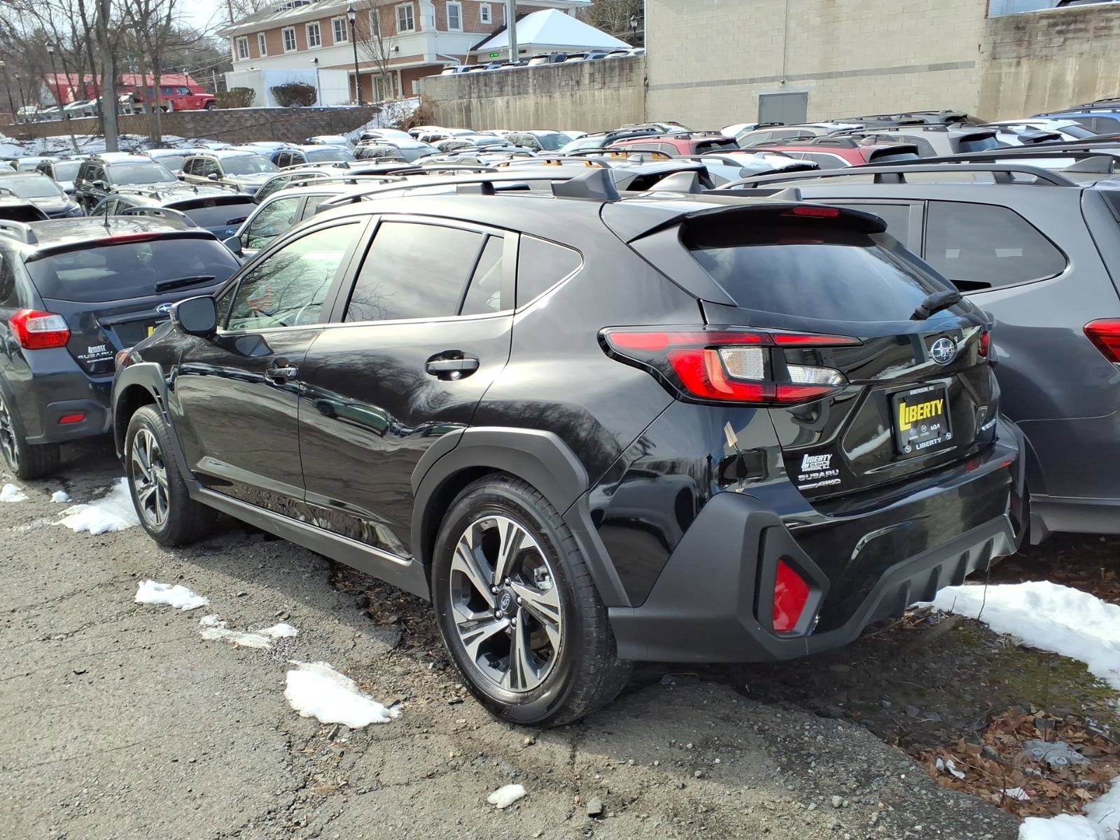 Certified 2025 Subaru Crosstrek 2.0i Premium image 2