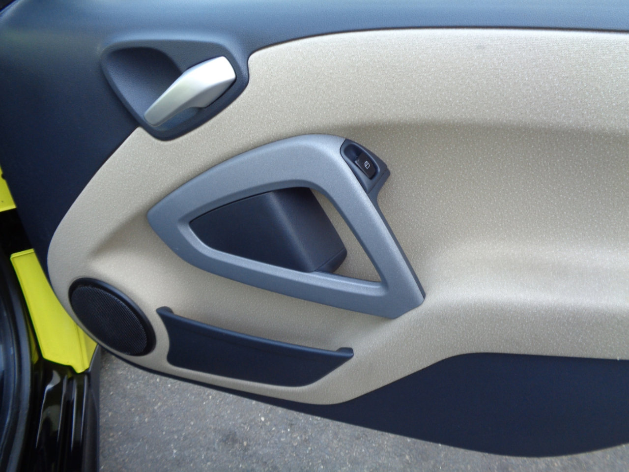Used 2008 smart fortwo passion image 18