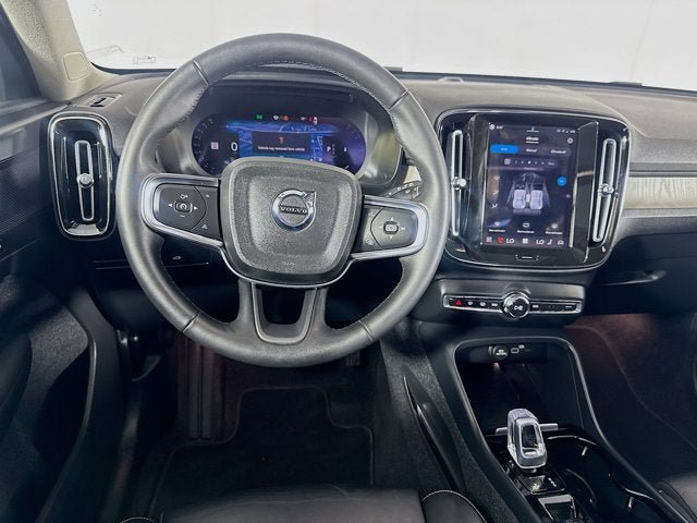 Used 2023 Volvo XC40 B5 Plus w/ Driver Assist Package AWD/4WD image 20