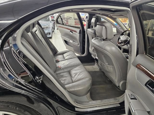 Used 2007 Mercedes-Benz S 550 image 10