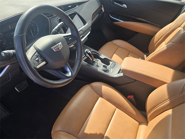 Used 2023 Cadillac XT4 Sport image 21