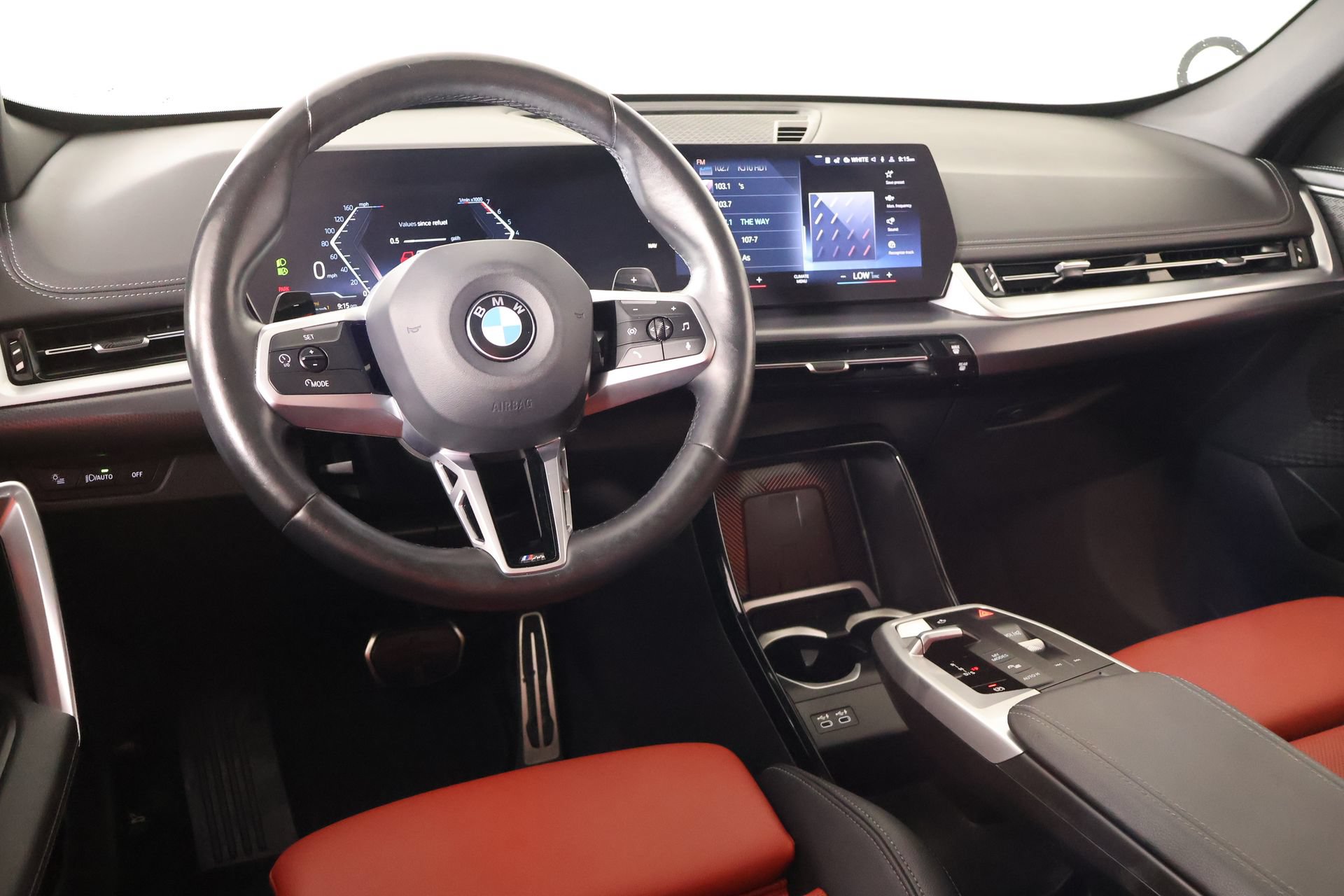 Used 2023 BMW X1 xDrive28i w/ M Sport Package AWD/4WD image 2