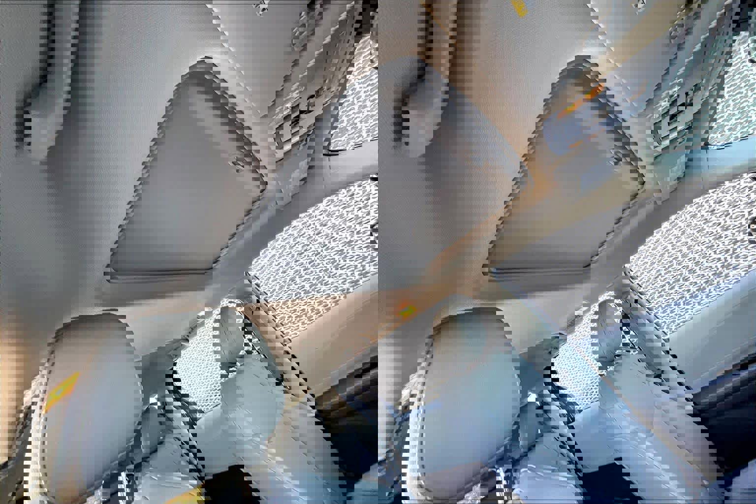 Used 2022 Toyota Sienna XLE image 13