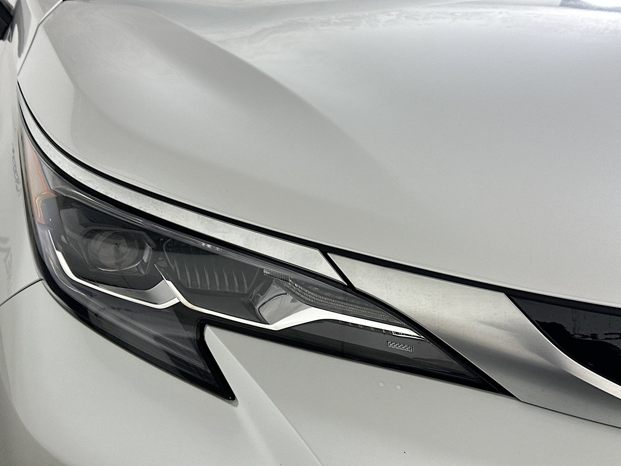 Used 2024 Toyota Sienna Platinum image 9