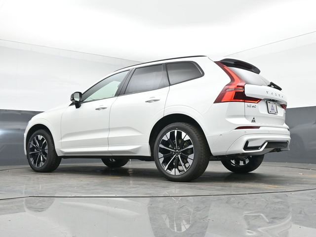 New 2026 Volvo XC60 B5 Plus w/ Protection Package Premier image 43