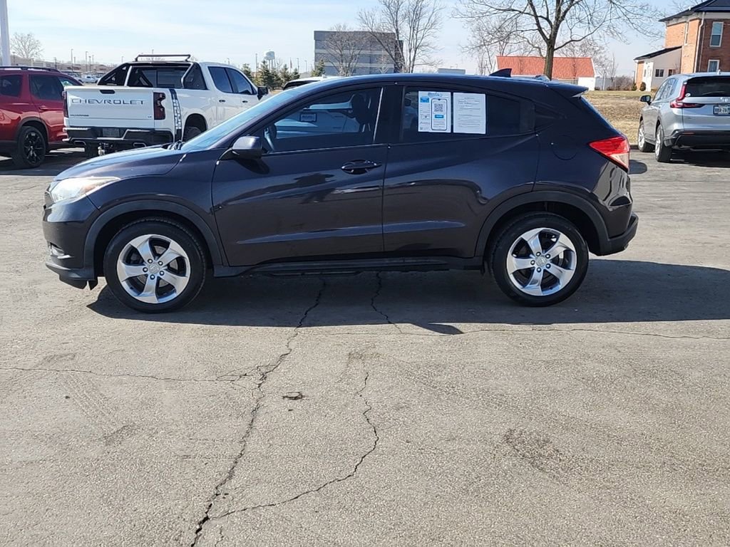 Used 2016 Honda HR-V LX image 4