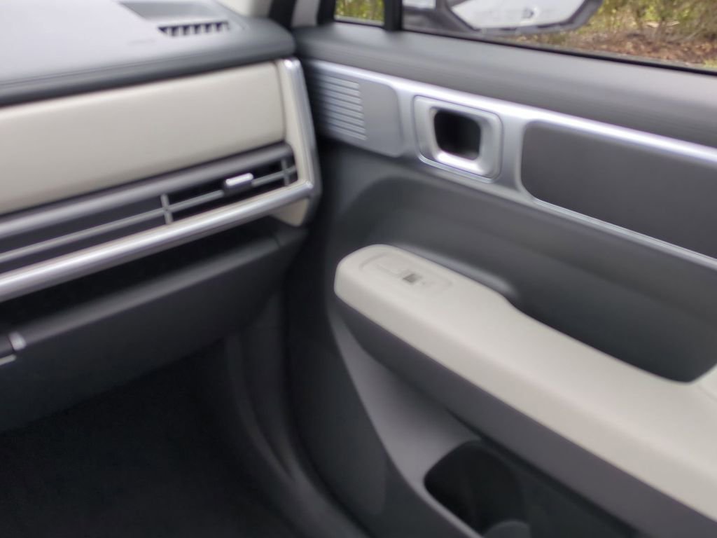 New 2026 Hyundai Santa Fe SE image 21