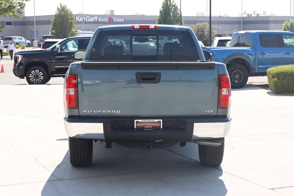 Used 2007 Chevrolet Silverado 1500 LTZ w/ Suspension Package, Off-Road" AWD/4WD image 5